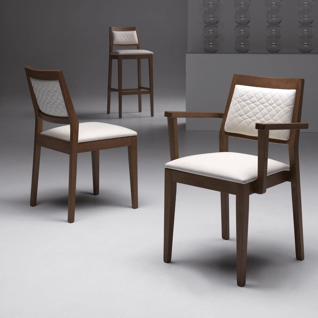 Staff Chair