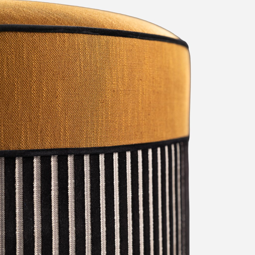 Slipper Chair for hotel, restaurant: Mini Betty 3