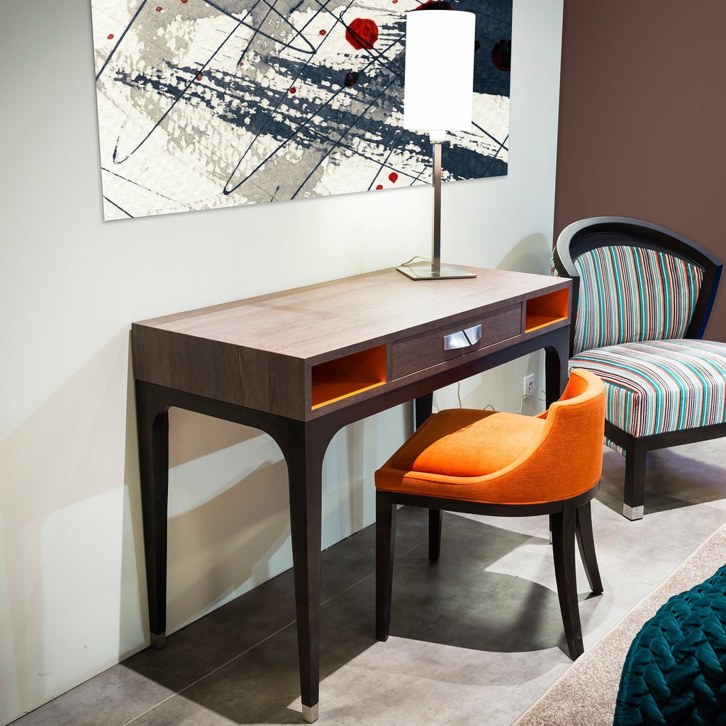 Bureau Charme