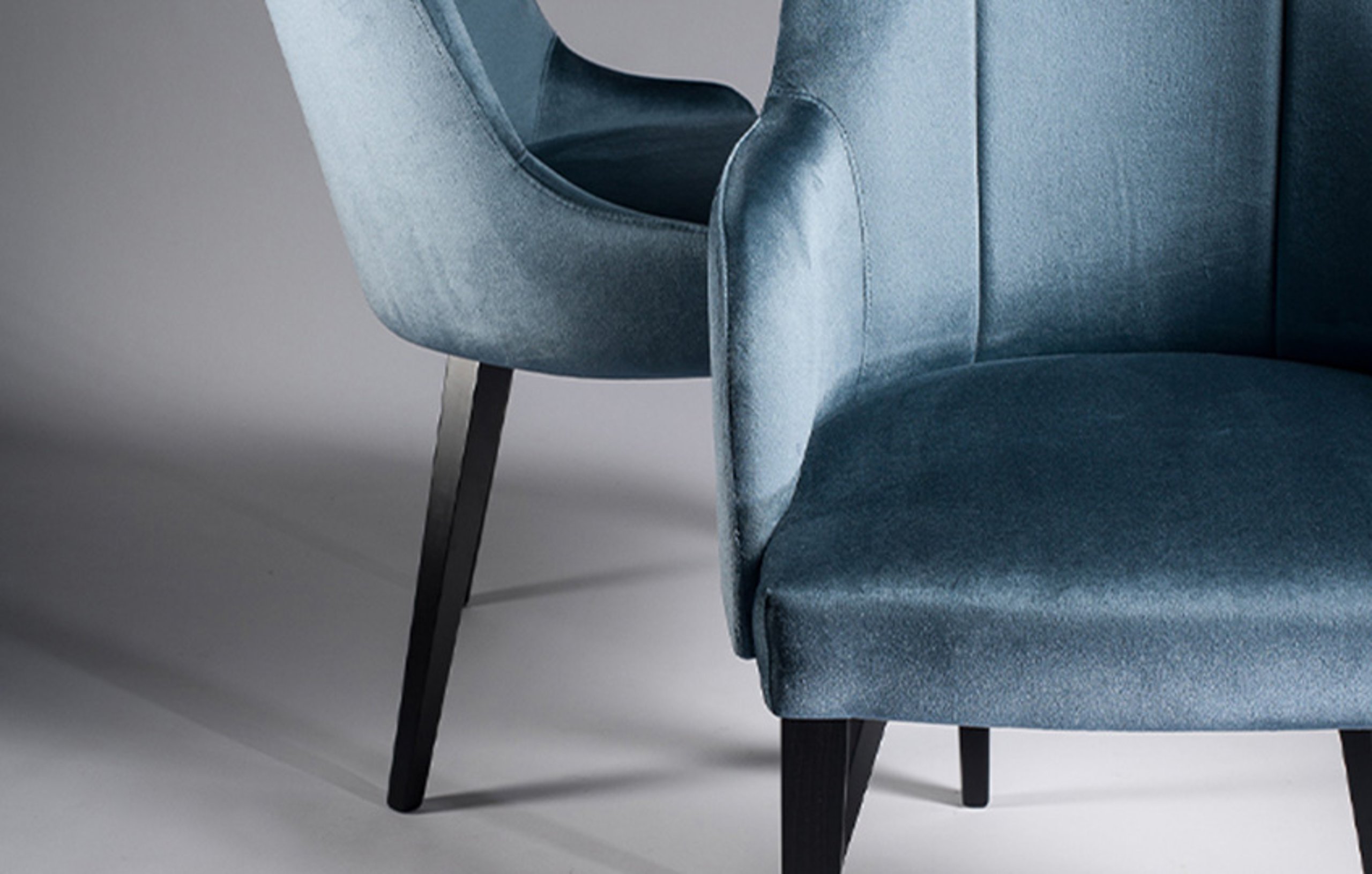 categorie-chaises-et-bridge-classic-hero-push