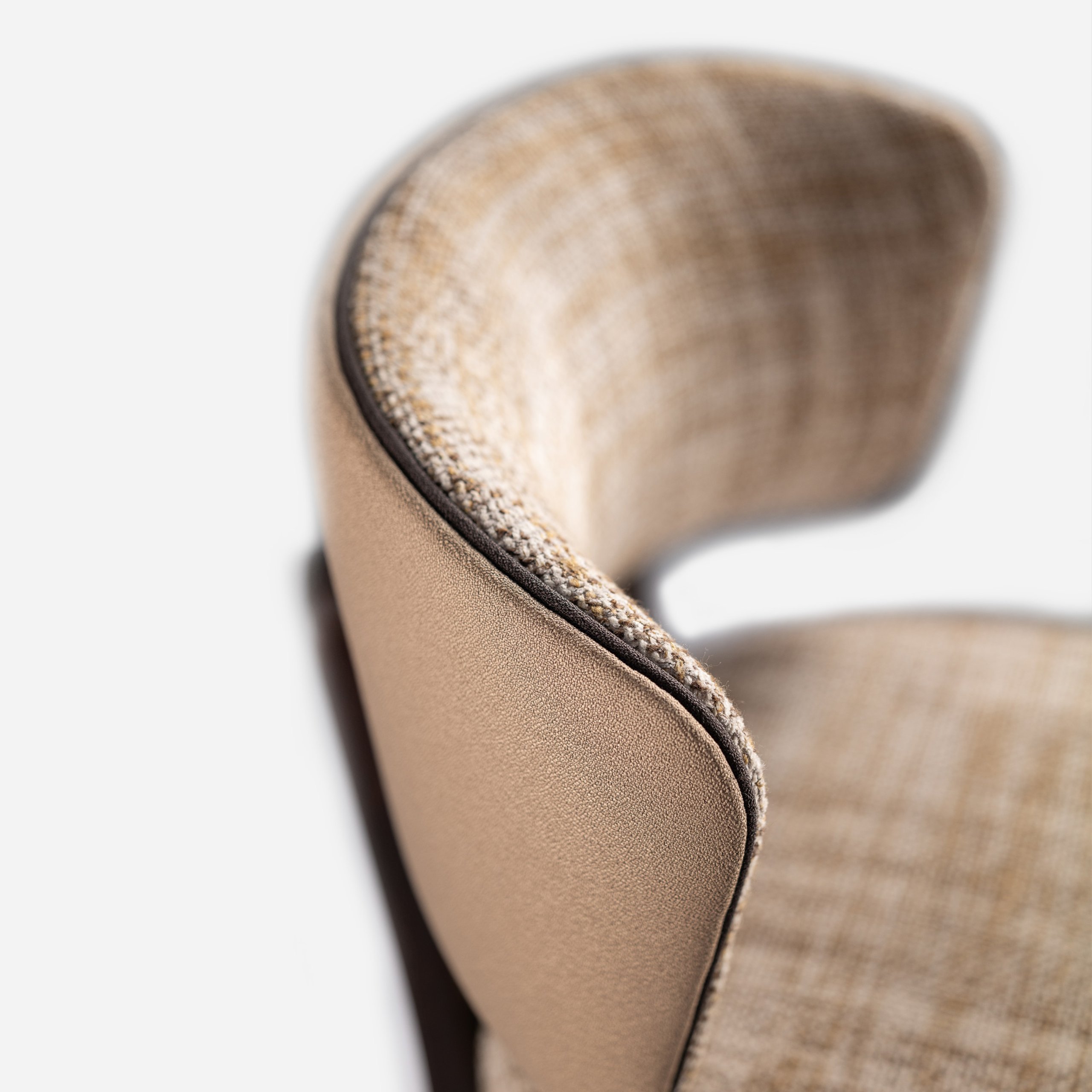 Chair for hotel, restaurant : Môme 4