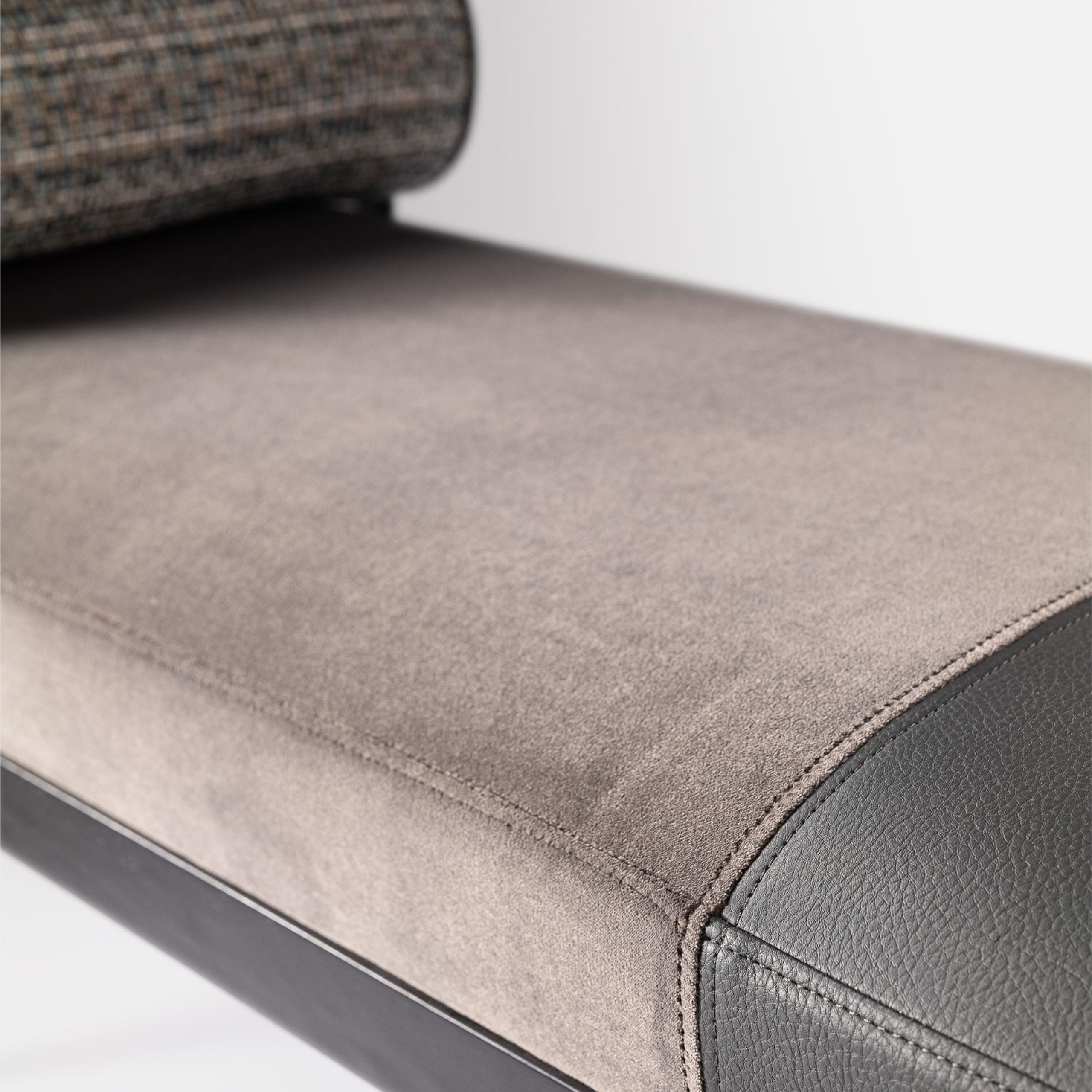 Humilis bench